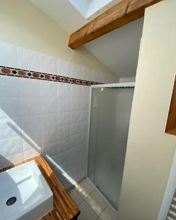 Le Domaine Du Petit Bois, Le Marronnier Nyaraló Varzay