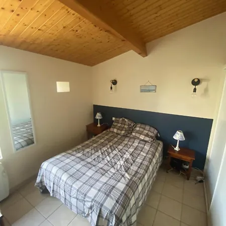 Le Domaine Du Petit Bois, Le Marronnier Nyaraló *