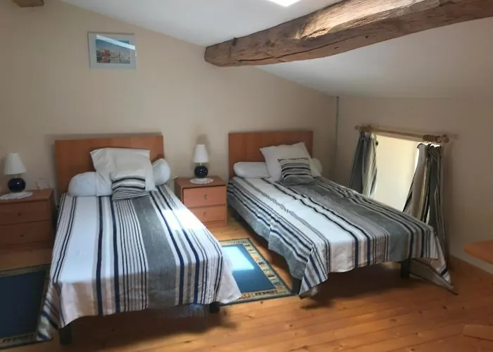 Le Domaine Du Petit Bois, Le Marronnier Feriehus Varzay